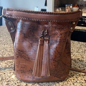 Patricia Nash leather hand bag.